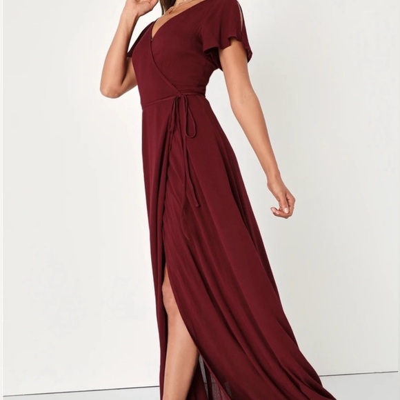 NWT Lulu's Heart of Marigold Burgundy Wrap Maxi Dress with fluttery sleeves. M. - Picture 2 of 9
